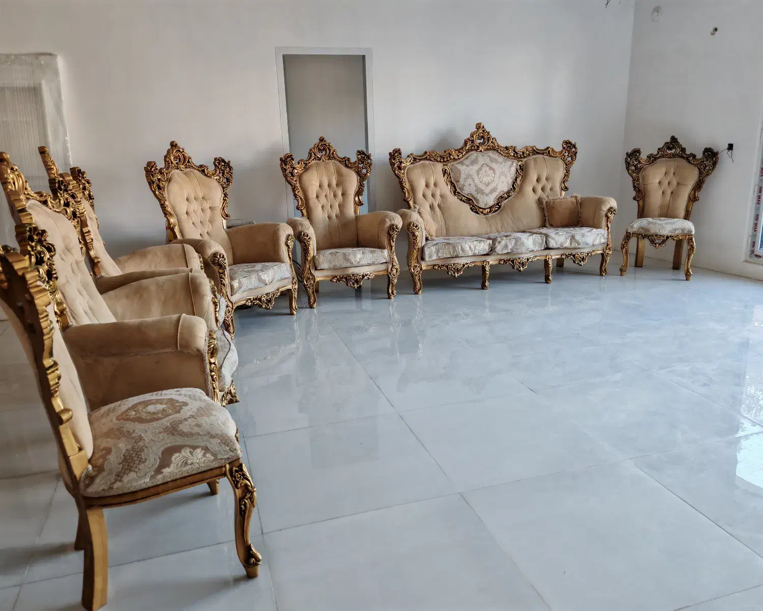 مبل سلطنتی|مبلمان خانگی و میز عسلی|مریوان, |دیوار