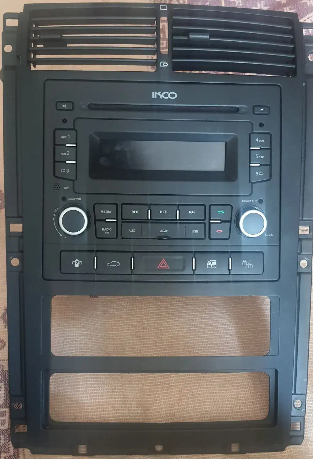 پخش فابریک پرشیا و اسپیکر سونی زنحیر چرخ کره ای|قطعات یدکی و لوازم جانبی|تبریز, |دیوار