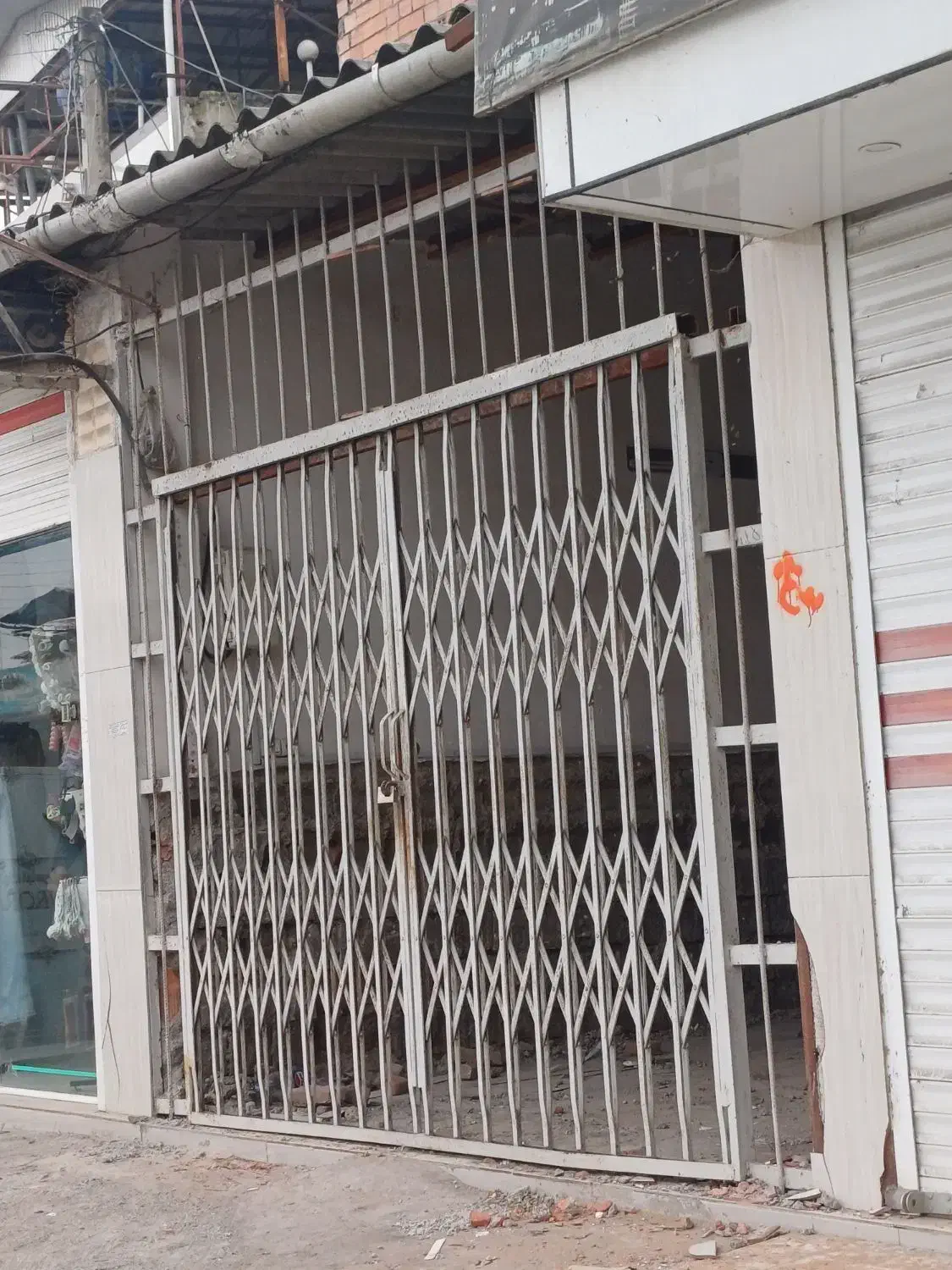 کرکره آهنی درحد|فروشگاه و مغازه|خوشرودپی, |دیوار