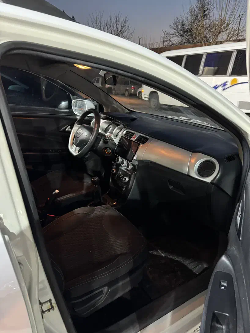 برلیانس۲۲۰|خودرو سواری و وانت|تهران, شمشیری|دیوار