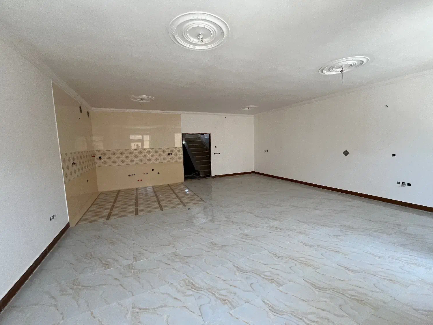 خانه در شهرک ولیعصر|فروش خانه و ویلا|آذرشهر, |دیوار