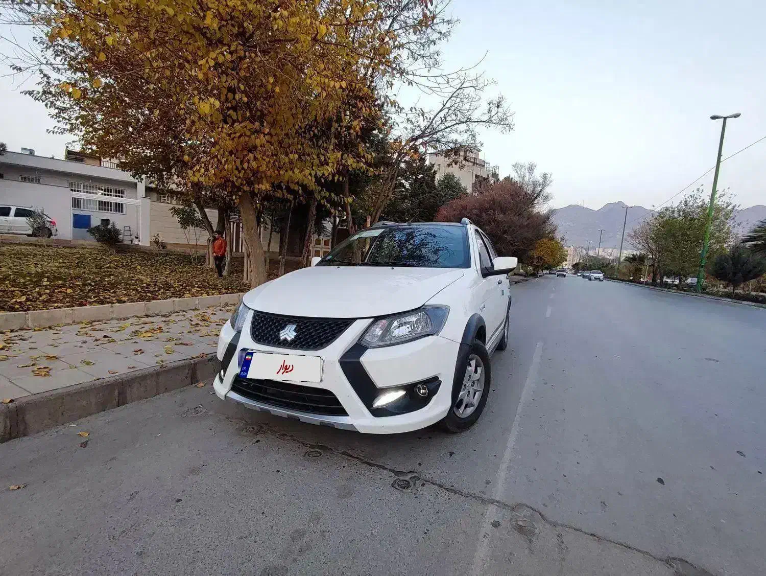 کوییک RS|خودرو سواری و وانت|خرم‌آباد, |دیوار