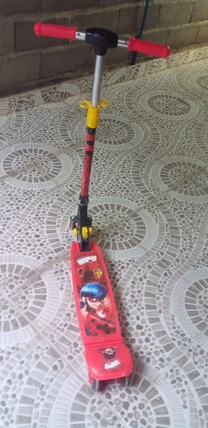 اسکوتر کفش دوزک|دوچرخه، اسکیت، اسکوتر|بوکان, |دیوار