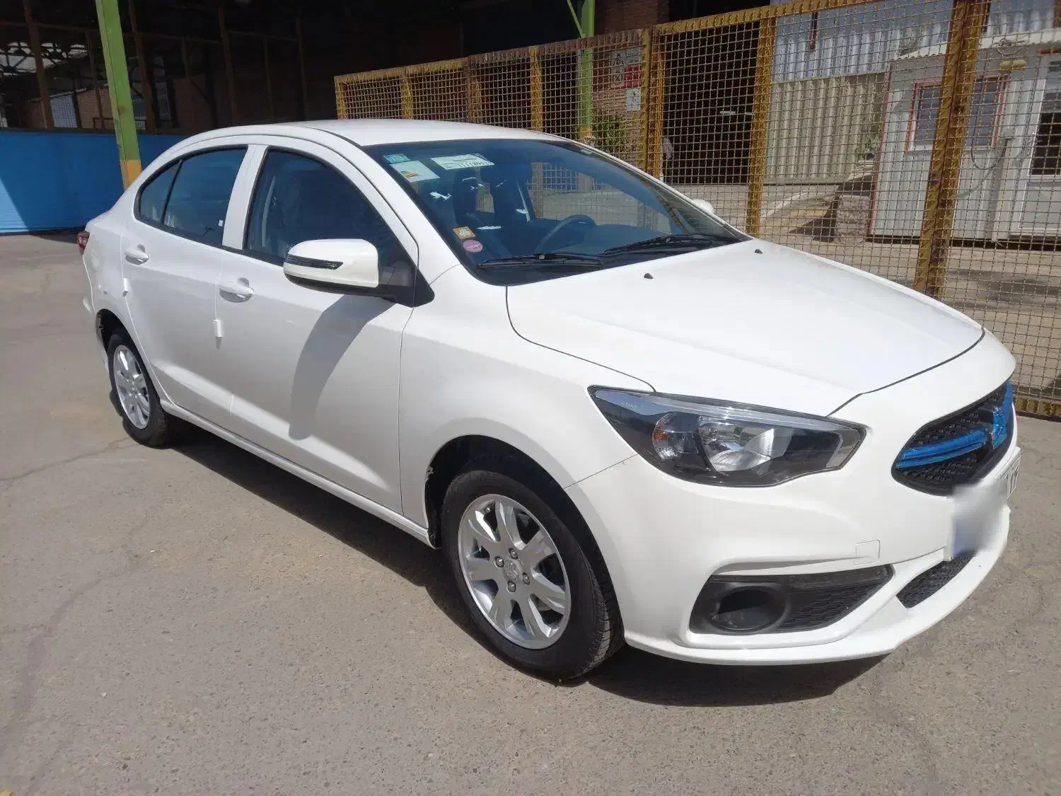 شاهین جی ال ۱۴۰۴|خودرو سواری و وانت|کرمانشاه, |دیوار