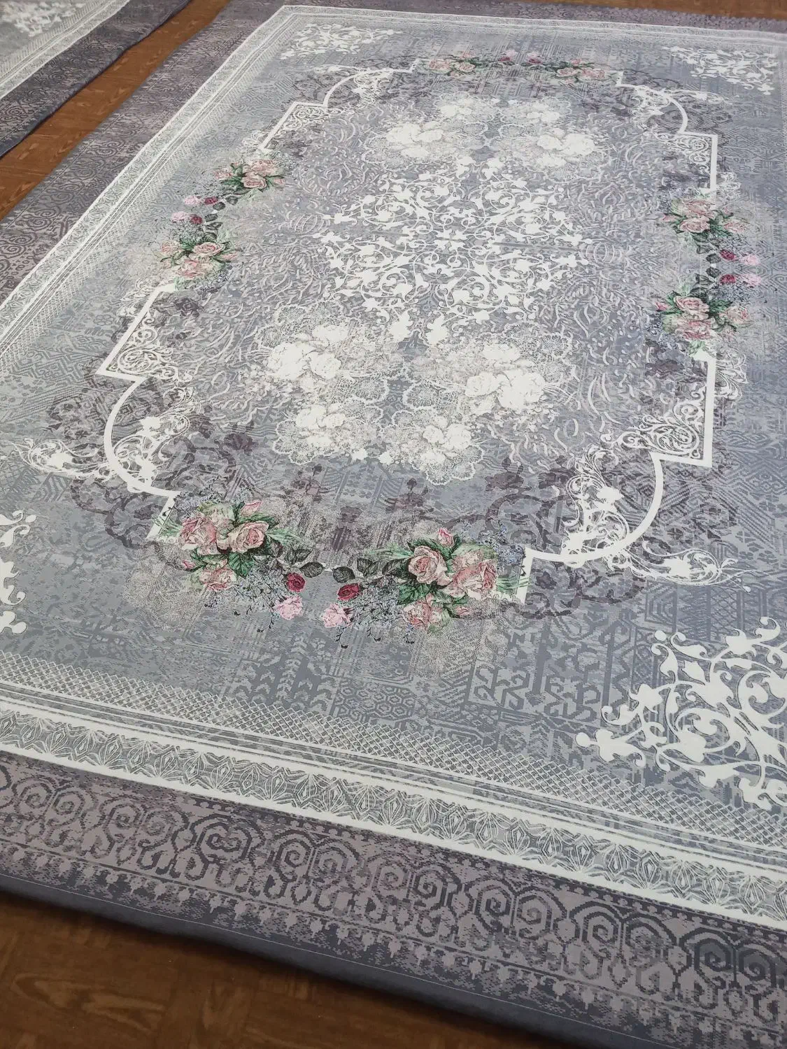 کاور فرش ۹متری طرح جدید دوتا هستن|روفرشی|مراغه, |دیوار