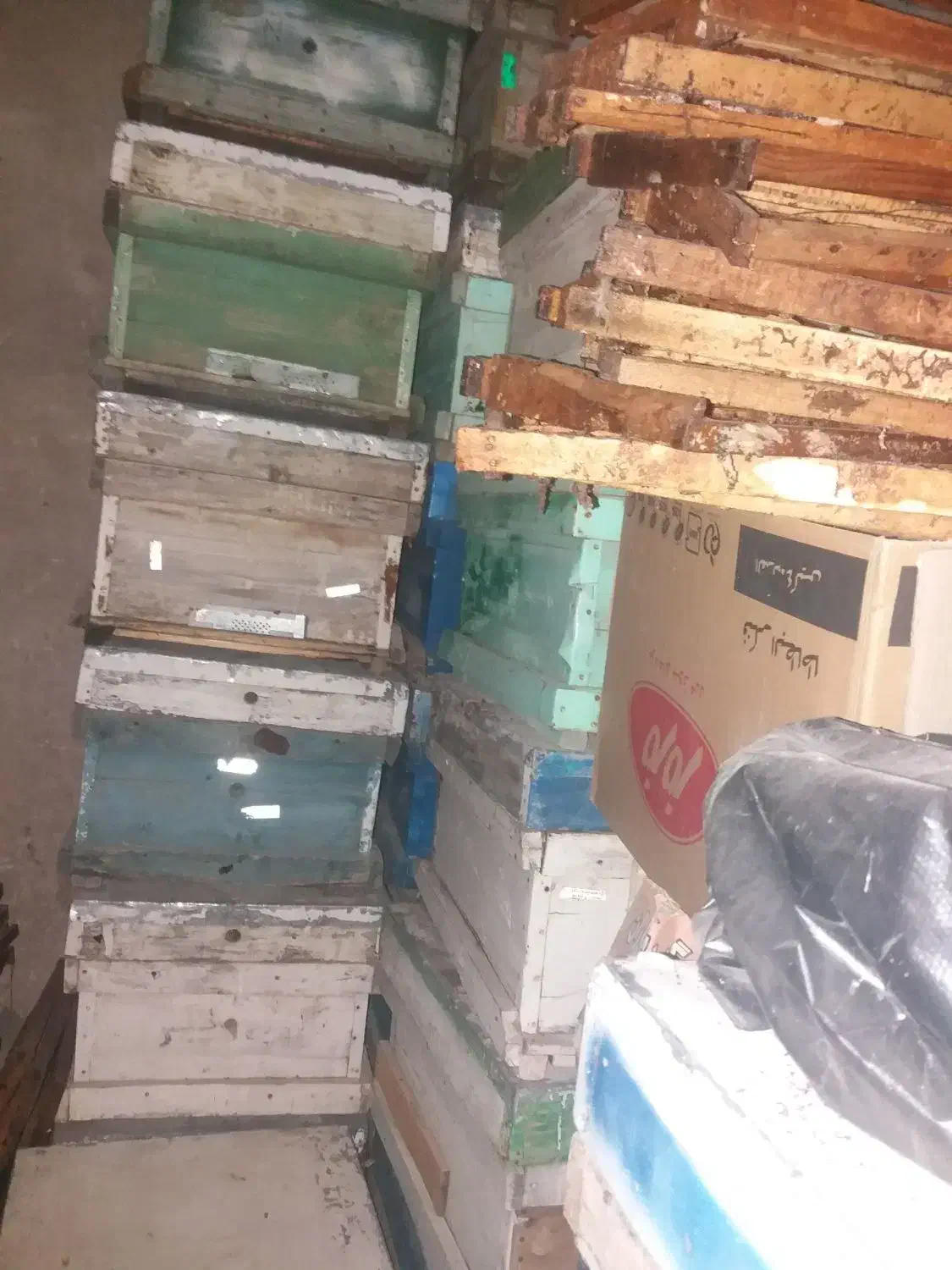 کندو عسل دست دوم تمیز|لوازم جانبی حیوانات|دهدشت, |دیوار