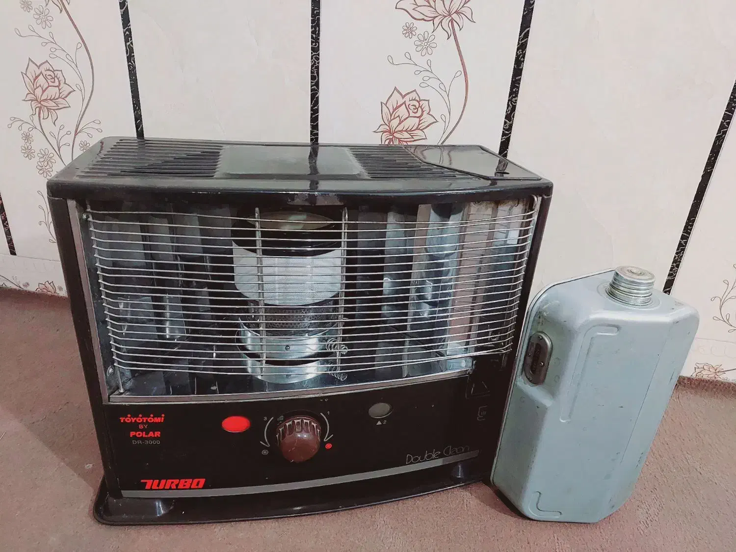 چراغ آترا.تیوست. بخاری نفتی وبرقی با ترانس ۵۰۰ وات|بخاری، هیتر، شومینه|زهک, |دیوار