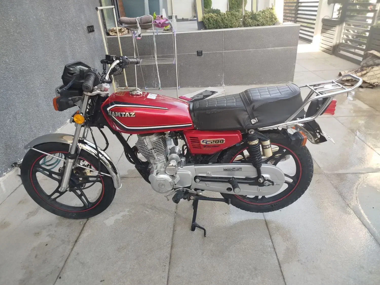 موتور هندا 200 مدل 99|موتورسیکلت|قم, مسکن مهر|دیوار