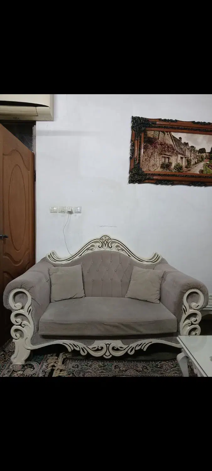 مبل شیک و خوش‌نشین زیر قیمت ۱۵ میلیون|مبلمان خانگی و میز عسلی|لنگرود, |دیوار