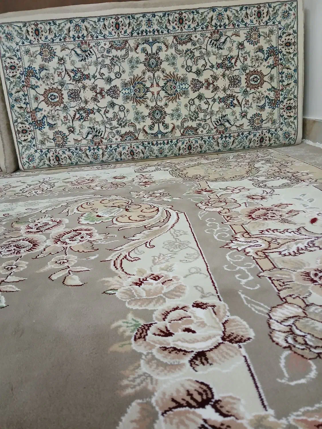 پشتی|پشتی|بروجرد, |دیوار