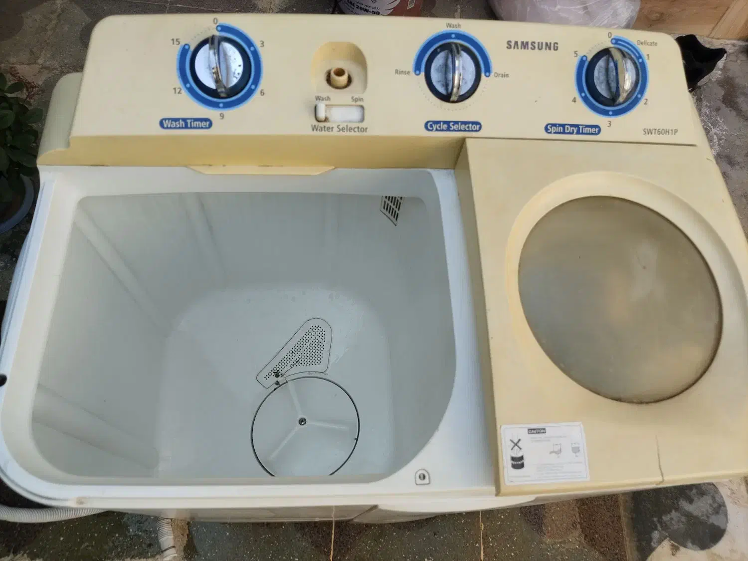 لباسشویی دوقلو|ماشین لباسشویی و خشک‌کن لباس|شیراز, محراب|دیوار