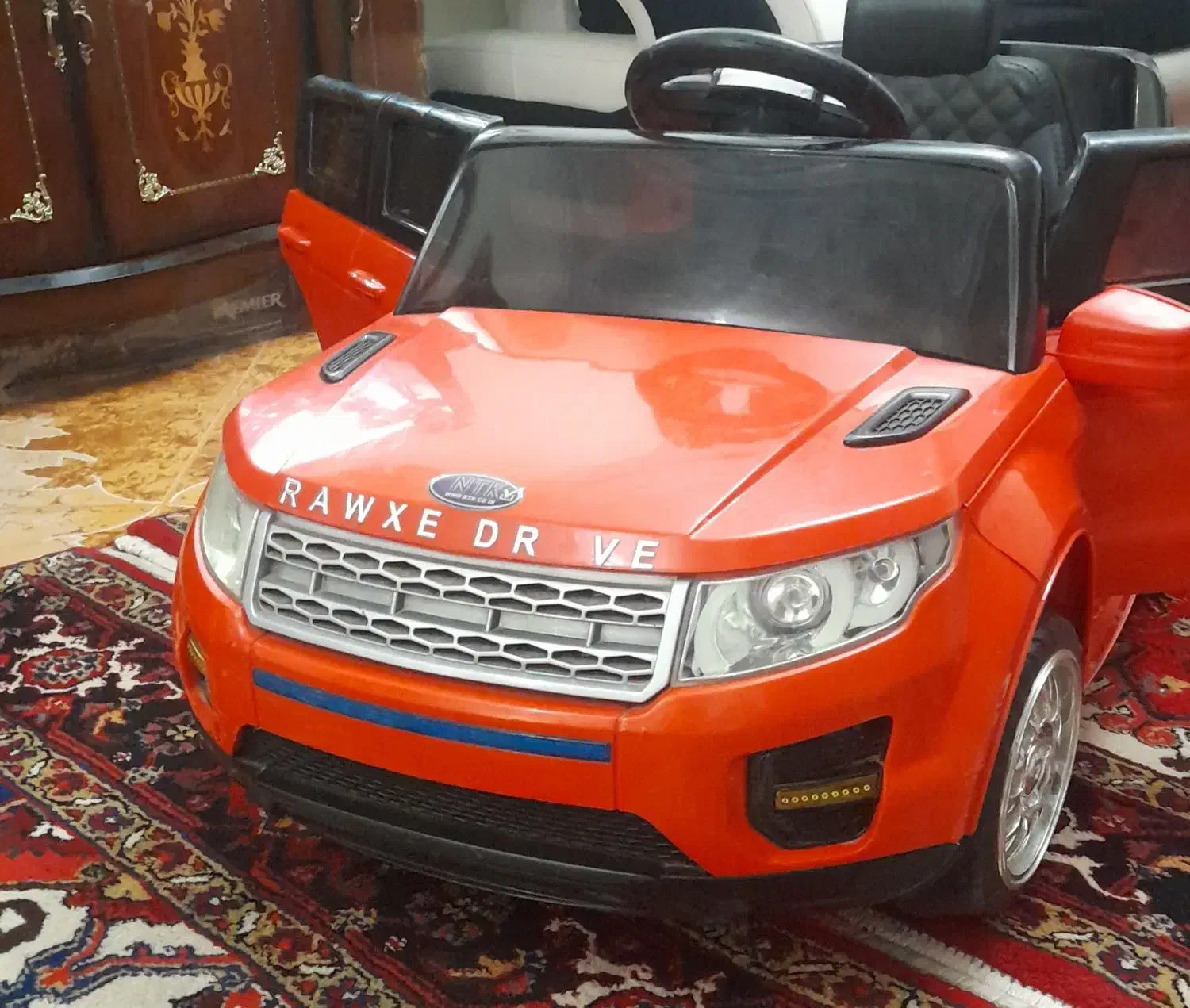 ماشین شارژی در حدصفر|اسباب‌بازی بچه|تبریز, |دیوار