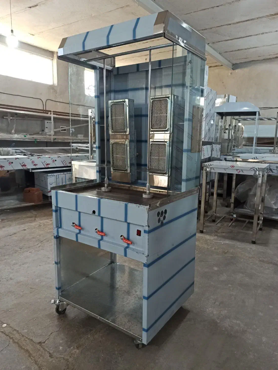 گرم خونه فرپیتزا فرساندوچ جوجه گردان|فروشگاه و مغازه|اندیشه, اندیشه فاز ۳|دیوار