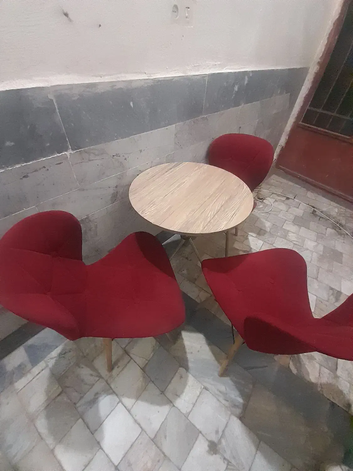 صندلی با یه میز خاطره|میز و صندلی غذاخوری|فاضل آباد, |دیوار