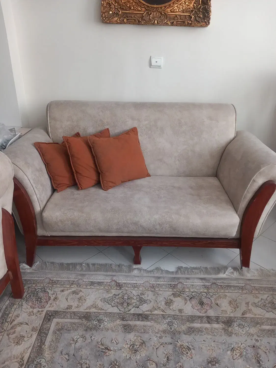 مبل راحتی|مبلمان خانگی و میز عسلی|تهران, مینی‌سیتی (شهرک نفت)|دیوار