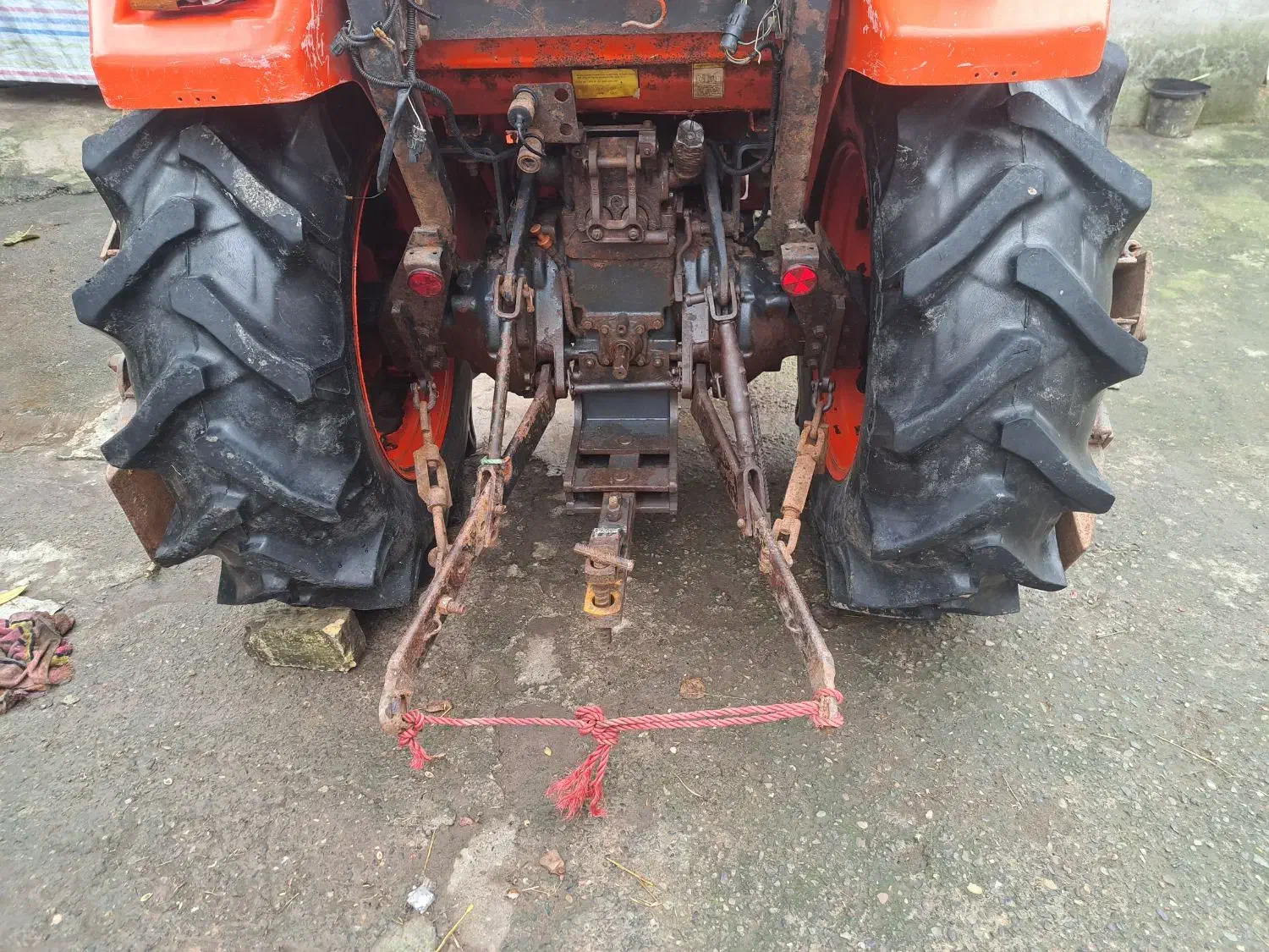 تراکتور دایدونگ|خودرو سنگین|سنگر, |دیوار