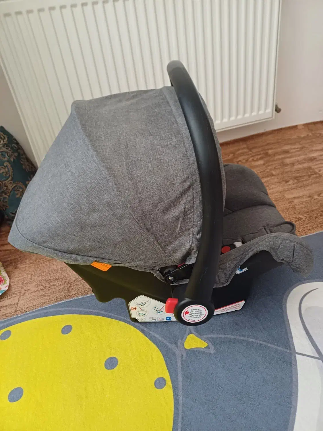 کریر بچه نو|کالسکه و لوازم جانبی|رشت, بازار|دیوار