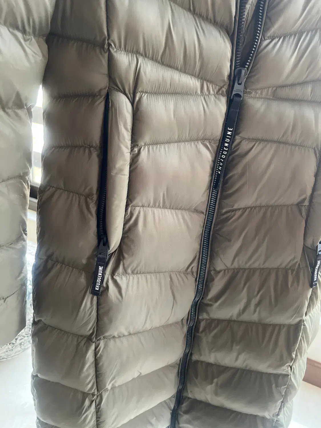 بارانی آلمانی اصلkhuioنونو|لباس|تهران, جماران (نیاوران)|دیوار