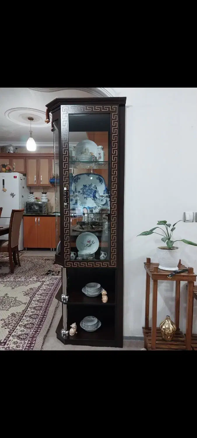 کمد ویترینی|بوفه، ویترین، کنسول|تالش, هشتپر|دیوار