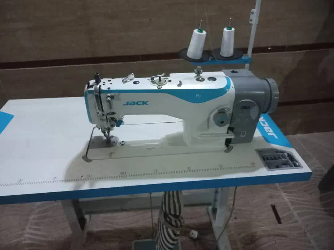 خیاطی کیف چرخکار و وسطکار حقوق بالا|استخدام صنعتی، فنی، مهندسی|پاکدشت, پاکدشت (مامازند)|دیوار