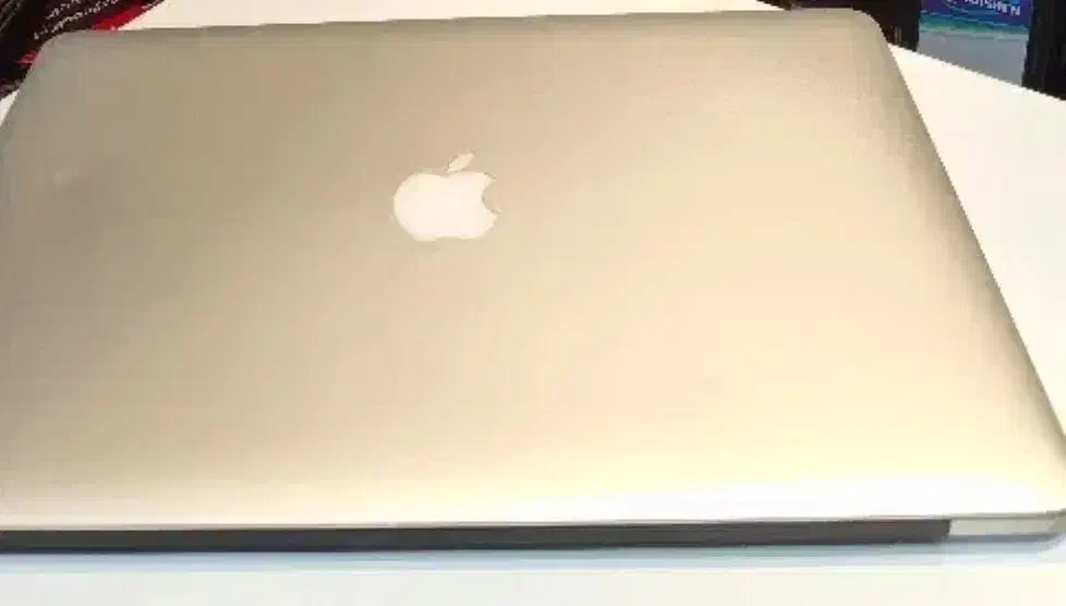 فروش لپ تاب مک بوک پرو ۲۰۱۵|رایانه همراه|شیراز, معالیآباد|دیوار