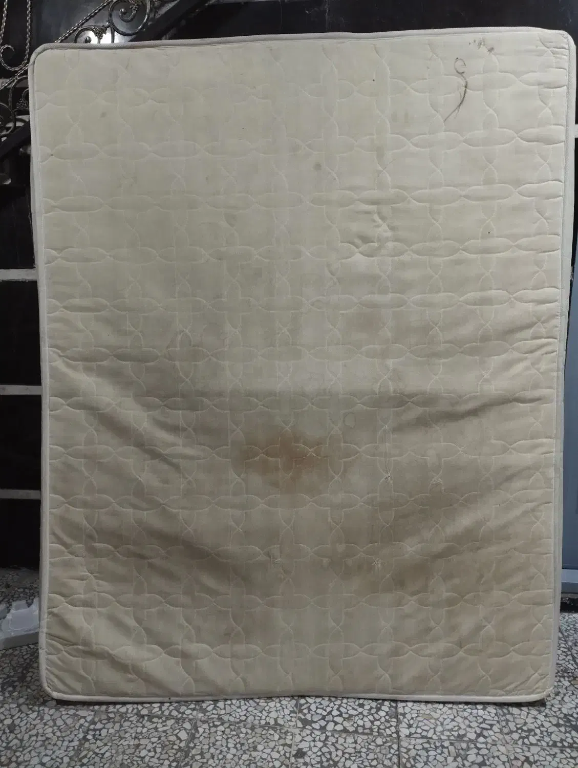 تشک فنری دونفره رویال|تشک تختخواب|کرج, شهرک فهمیده|دیوار