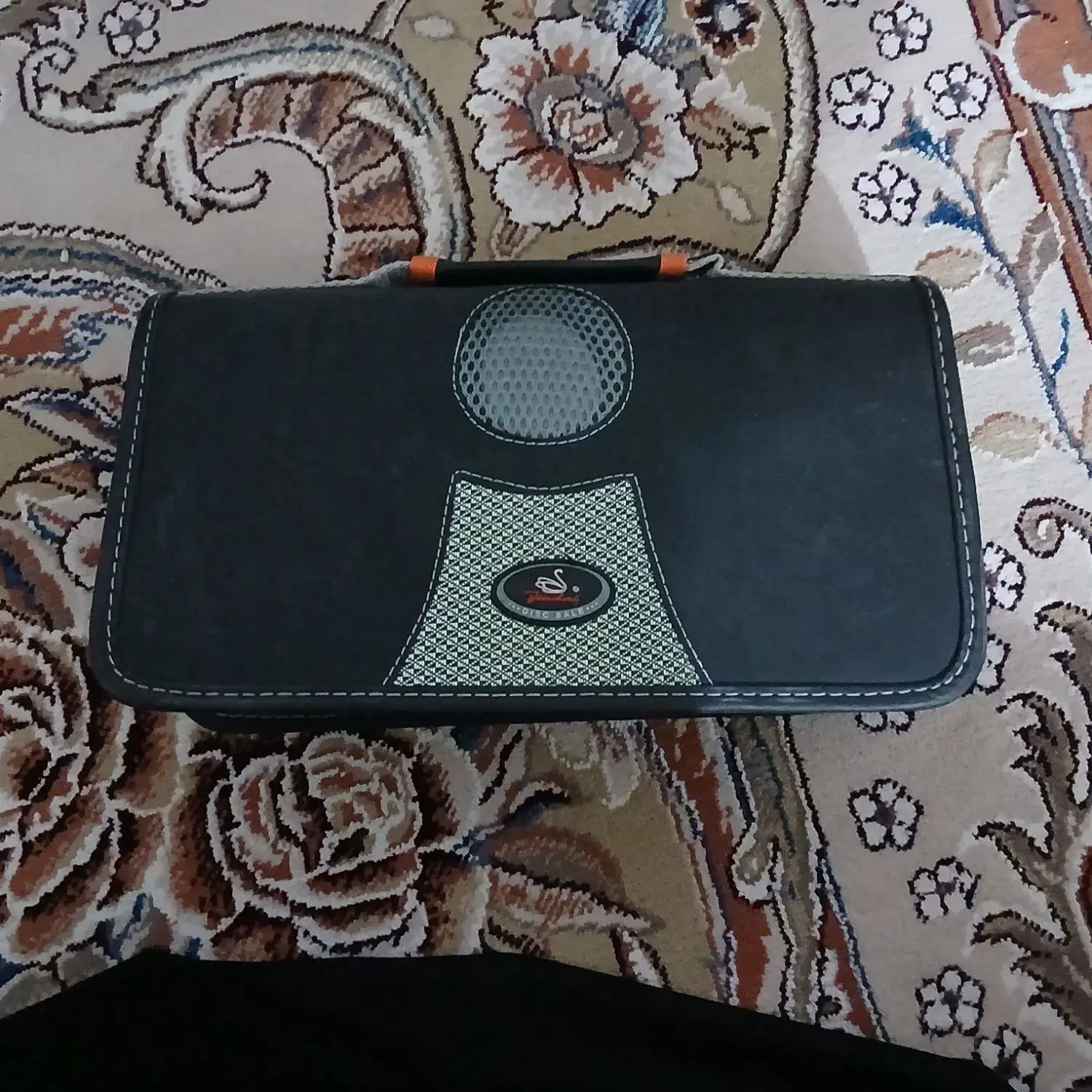 تبلت لنووا|تبلت|قم, نیروگاه|دیوار