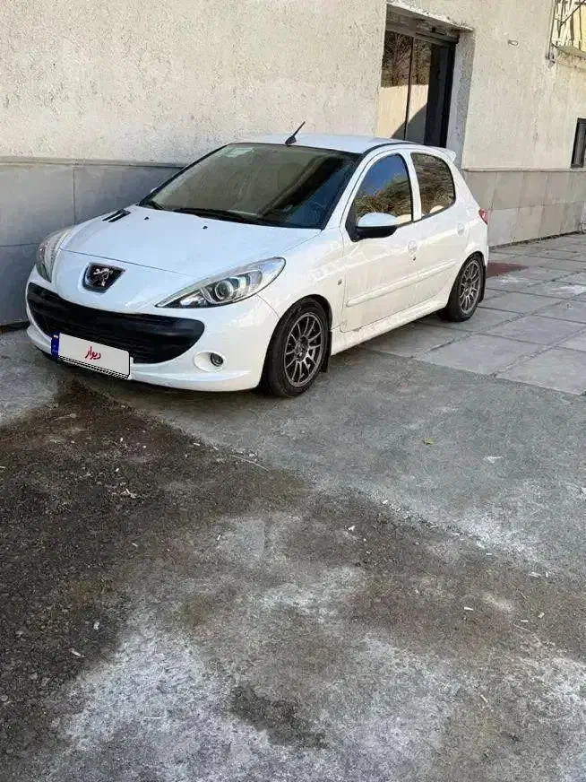 ۲۰۷tu۵مدل ۹۷ بیرنگ|خودرو سواری و وانت|کرج, جهان‌شهر|دیوار