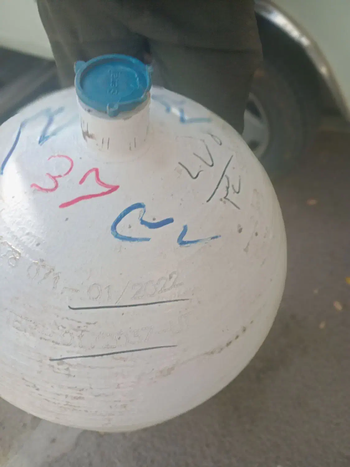 کپسول ماشین پیکان وانت بار در حده نو|قطعات یدکی و لوازم جانبی|حلب, |دیوار