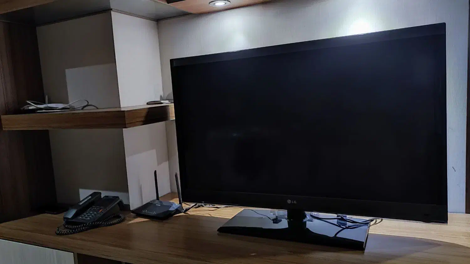 تلویزیون led 42 الجی|تلویزیون و پروژکتور|گرگان, |دیوار