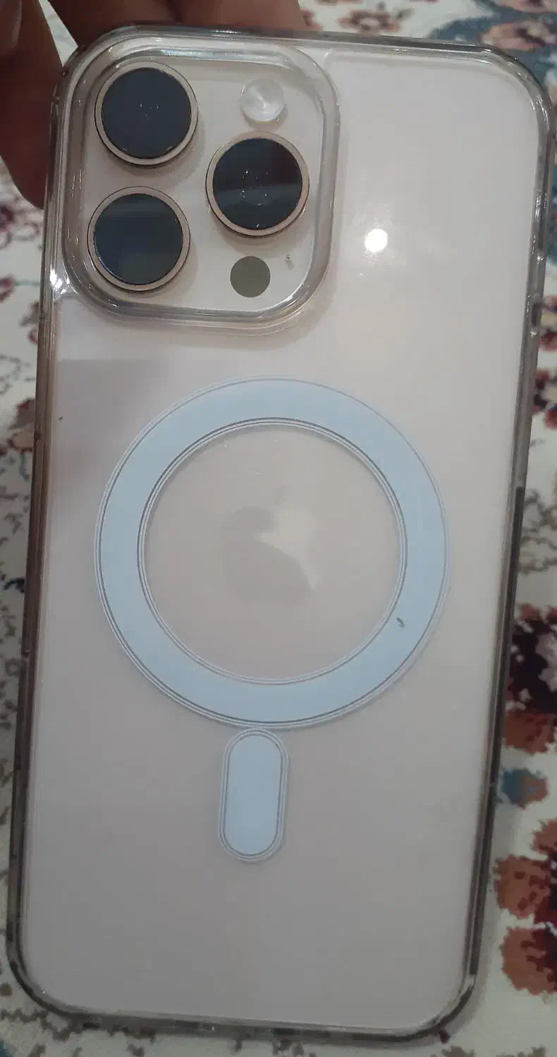 گوشی ایفون ۱۶ پرومکس zaa باتری ۱۰۰ سایکل ۶۰|موبایل|تهران, فتح|دیوار