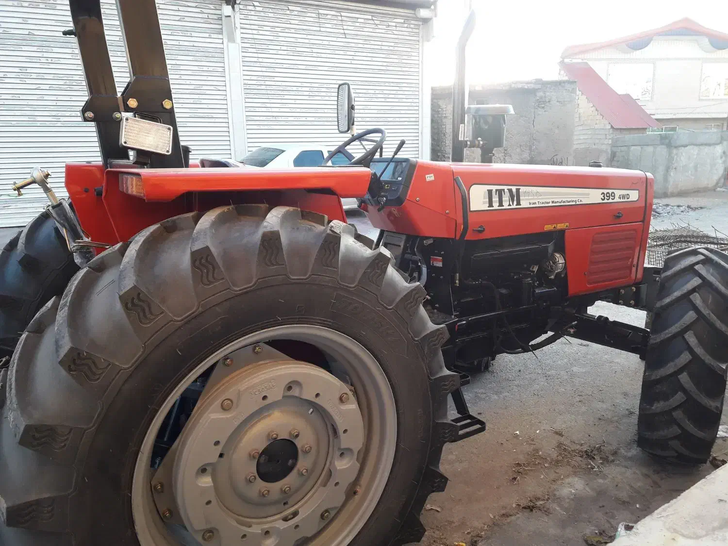 تراکتور ۳۹۹ دودفرانسیل خشک|خودرو سنگین|کرمانشاه, |دیوار