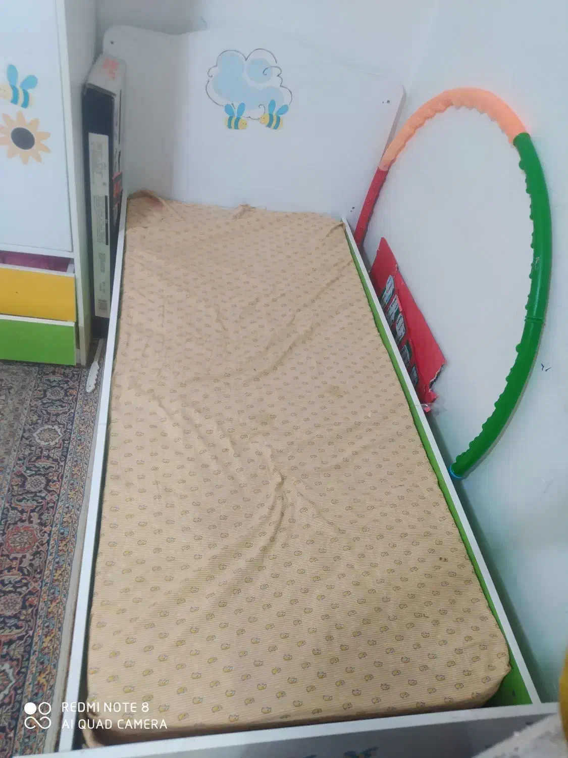 تخت کودک وکمد|تخت و سرویس خواب|فیروزکوه, |دیوار