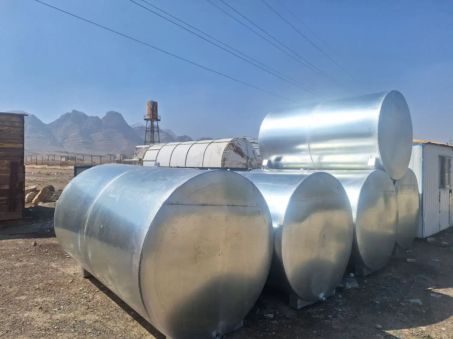 تانکر گالوانیزه ۵ هزارلیتری|مصالح و تجهیزات ساختمان|اصفهان, گورت|دیوار