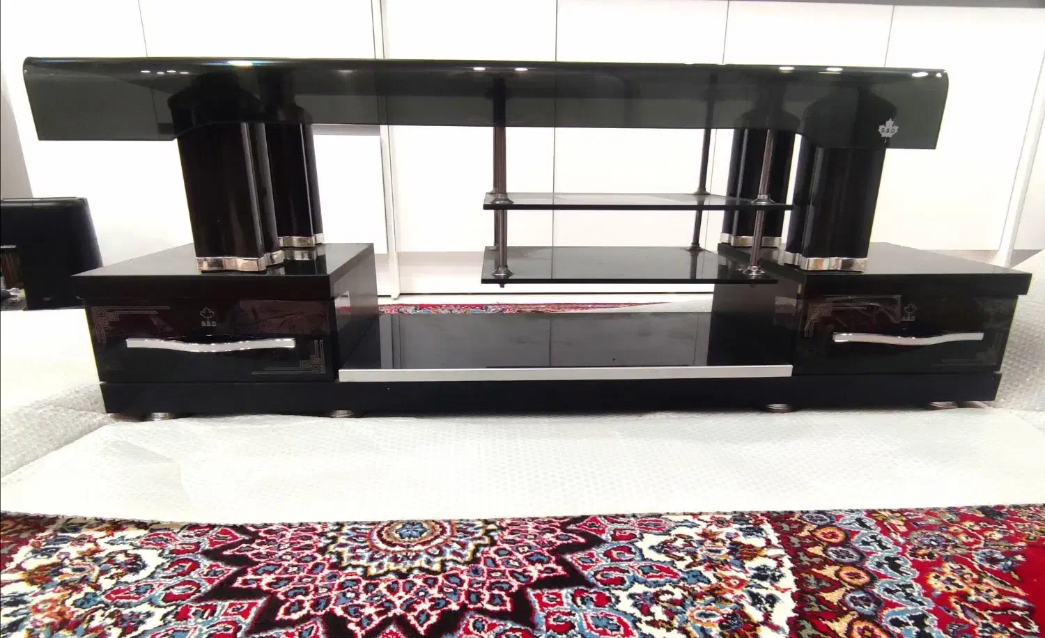 میز تلویزیون شیشه ای سالم|میز تلویزیون|شیراز, باغ تخت|دیوار