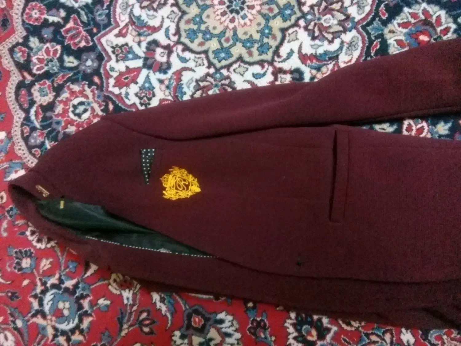 کت تک خوش رنگ و نو|لباس|شیراز, طلاب|دیوار