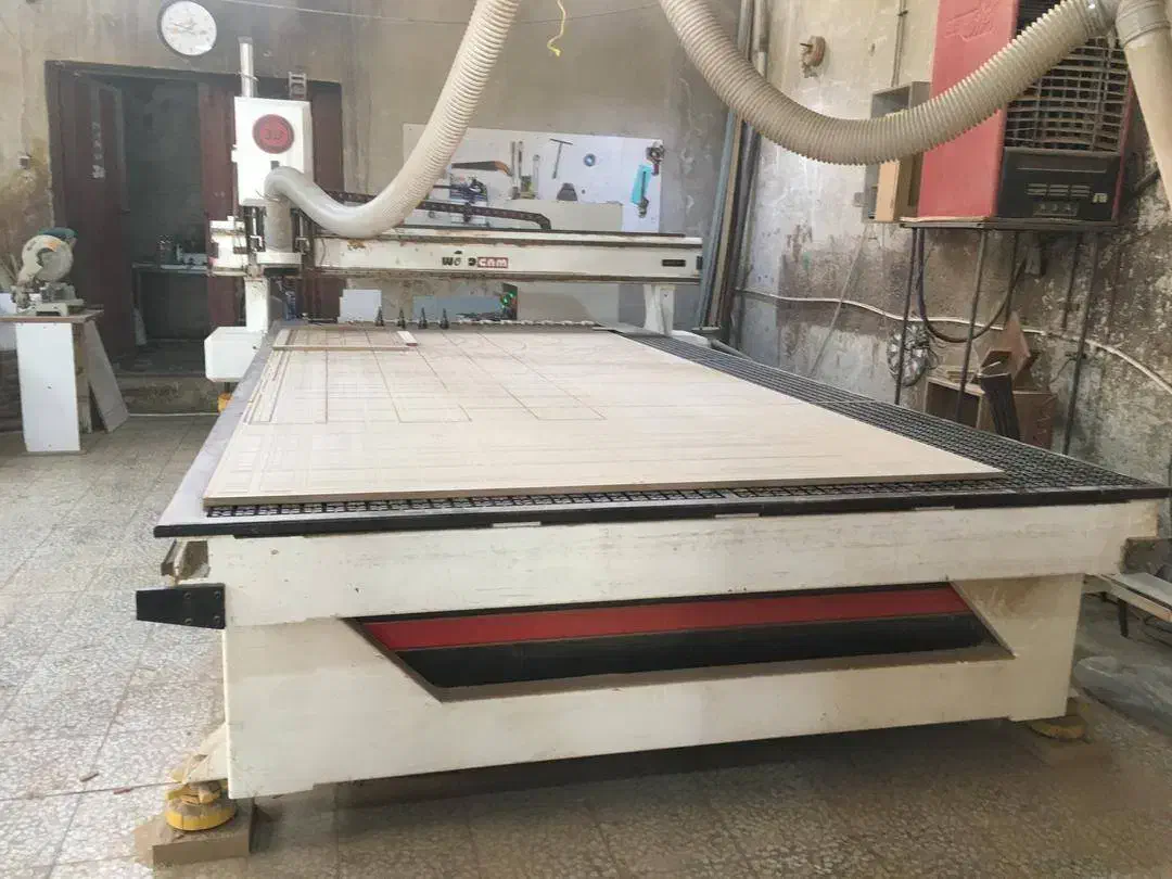 اوپراتور سی ان سی و برشکار نیمه ماهر و کارگر ساده|استخدام صنعتی، فنی، مهندسی|تهران, اوقاف|دیوار