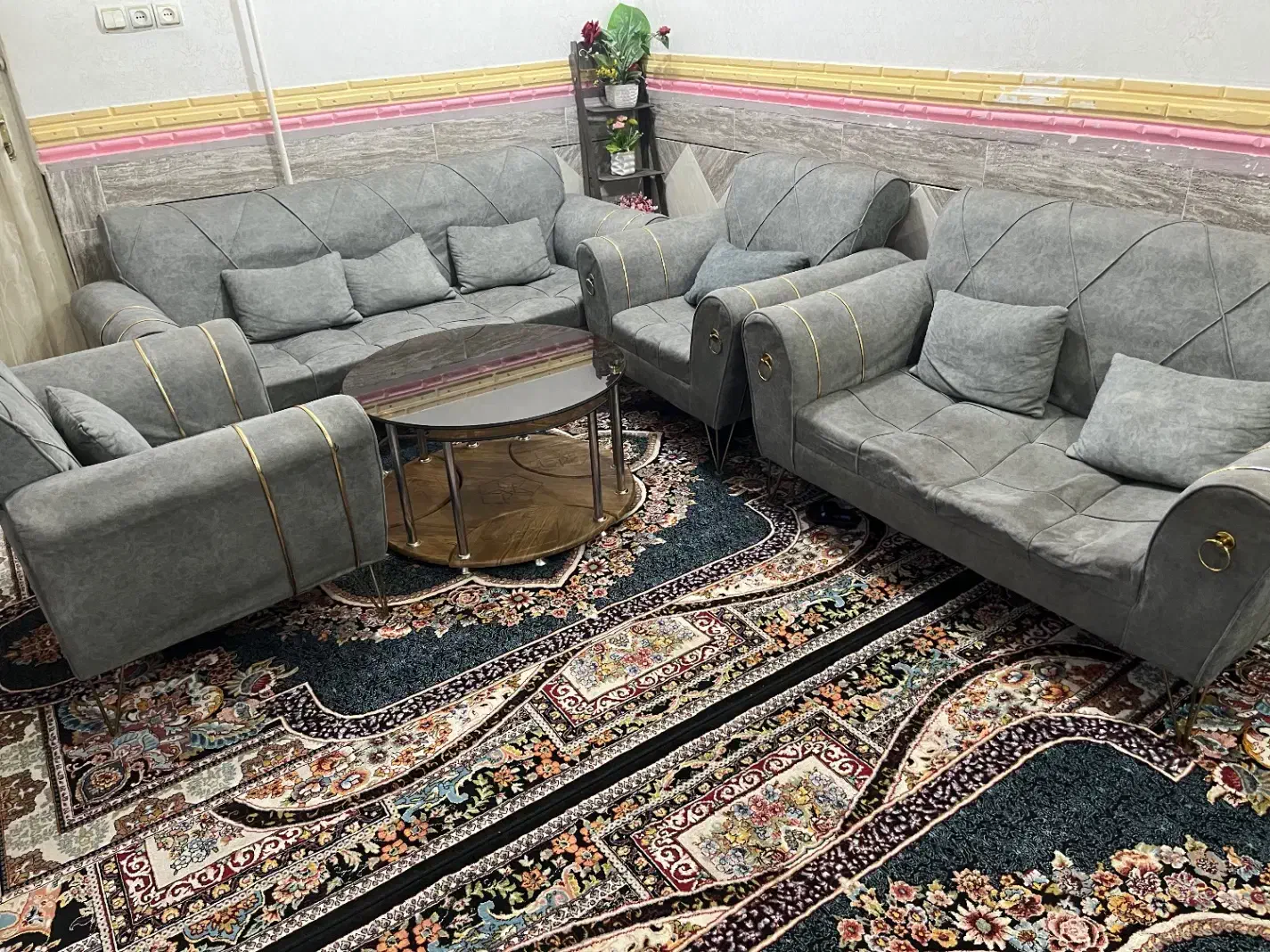 مبل هفت نفره|مبلمان خانگی و میز عسلی|امیدیه, |دیوار