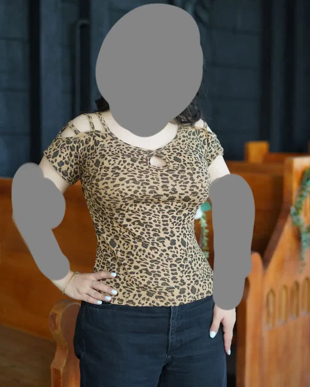 بلوز وتیشرت|لباس|قم, ولیعصر|دیوار