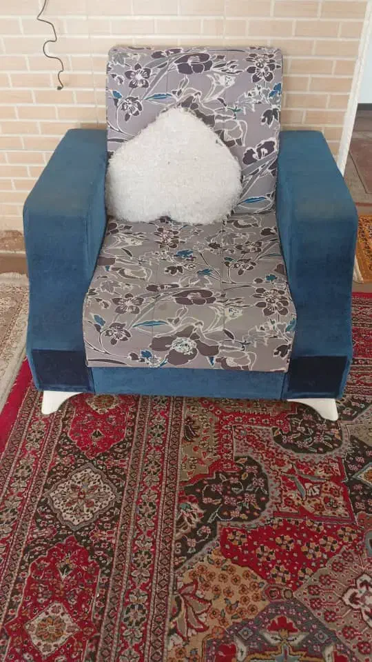 مبل کارکرده ولی تمیز|مبلمان خانگی و میز عسلی|شیراز, احمدآباد|دیوار