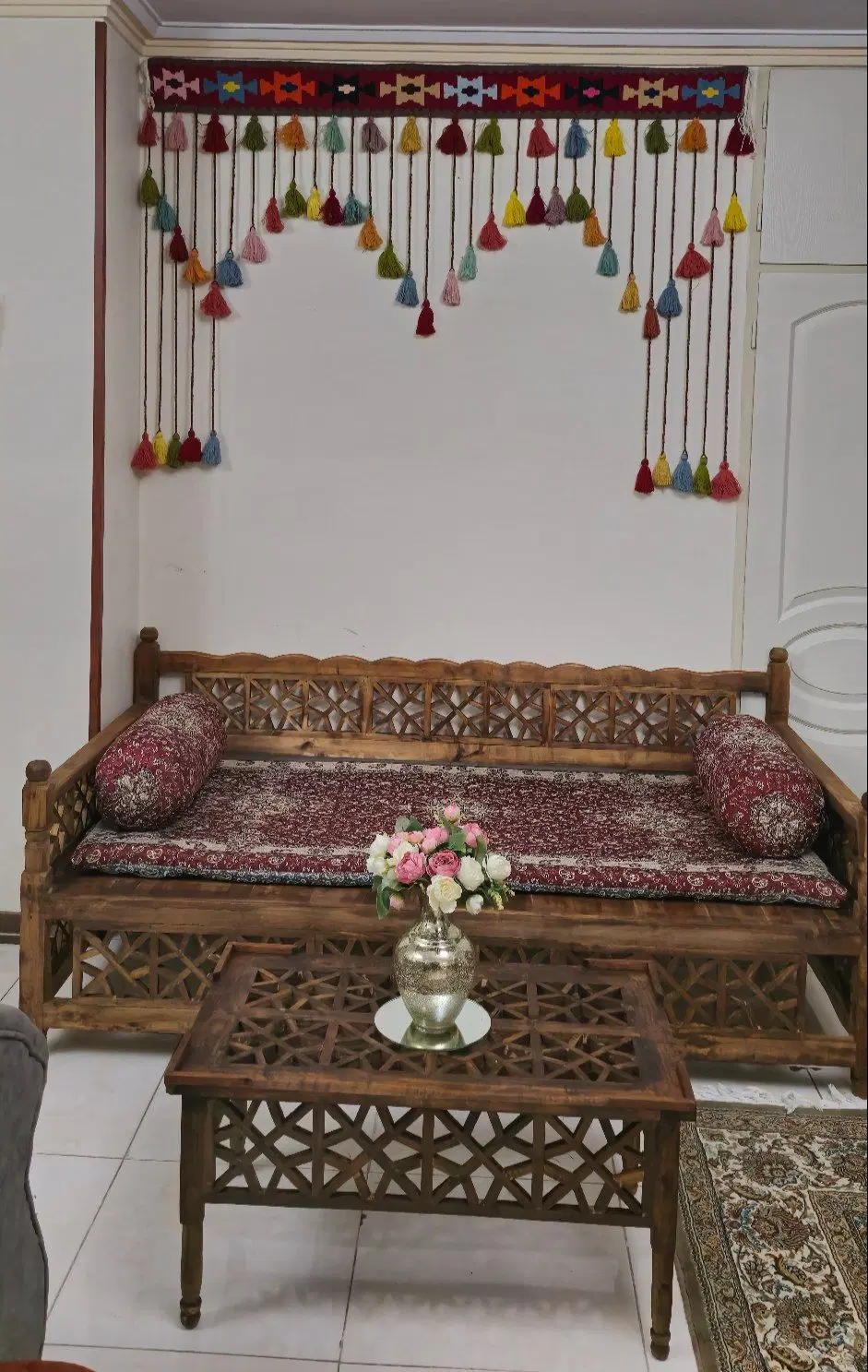 تخت سنتی، مبل، جلو مبلی و عسل|مبلمان خانگی و میز عسلی|تهران, شهرک ابوذر|دیوار