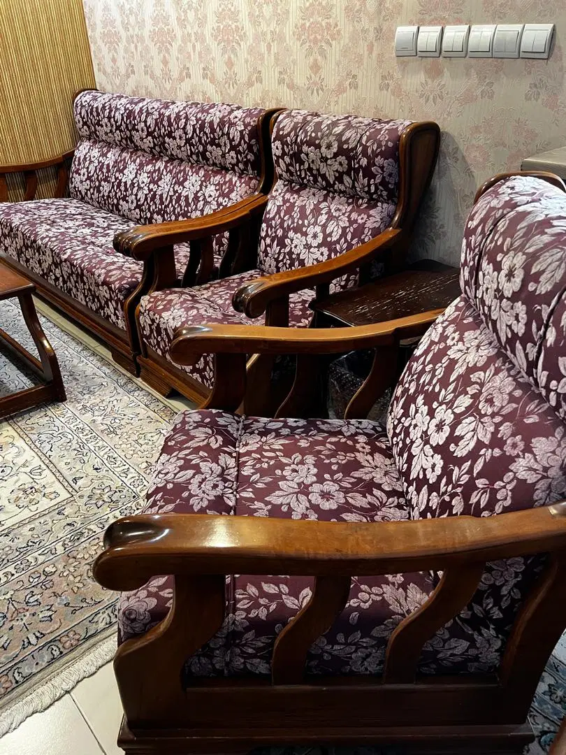 مبل هفت نفره چوب گردو|مبلمان خانگی و میز عسلی|تهران, حشمتیه|دیوار