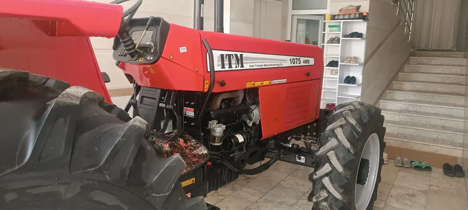 یک دستگاه تراکتور 1075خشک|خودرو سنگین|نالوس, |دیوار