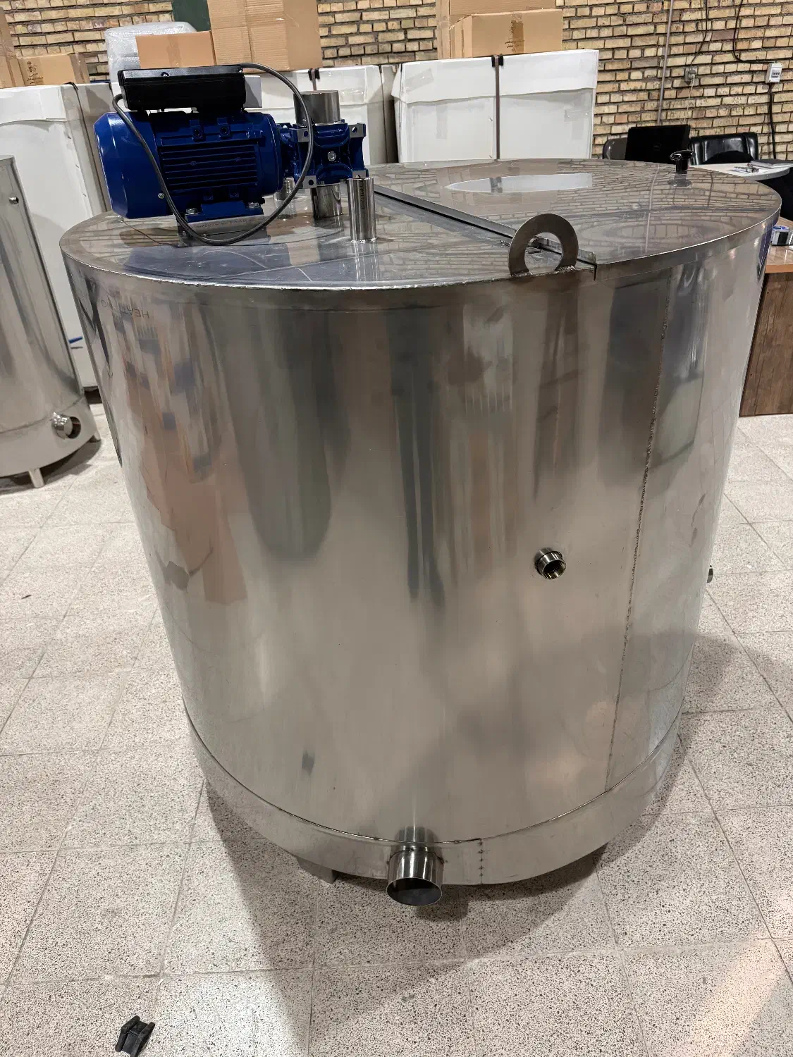 دیگ پاتیل 1000لیتر صنعتی پخت شیر جوش دورتراش|ماشینآلات صنعتی|نیر (اردبیل), |دیوار