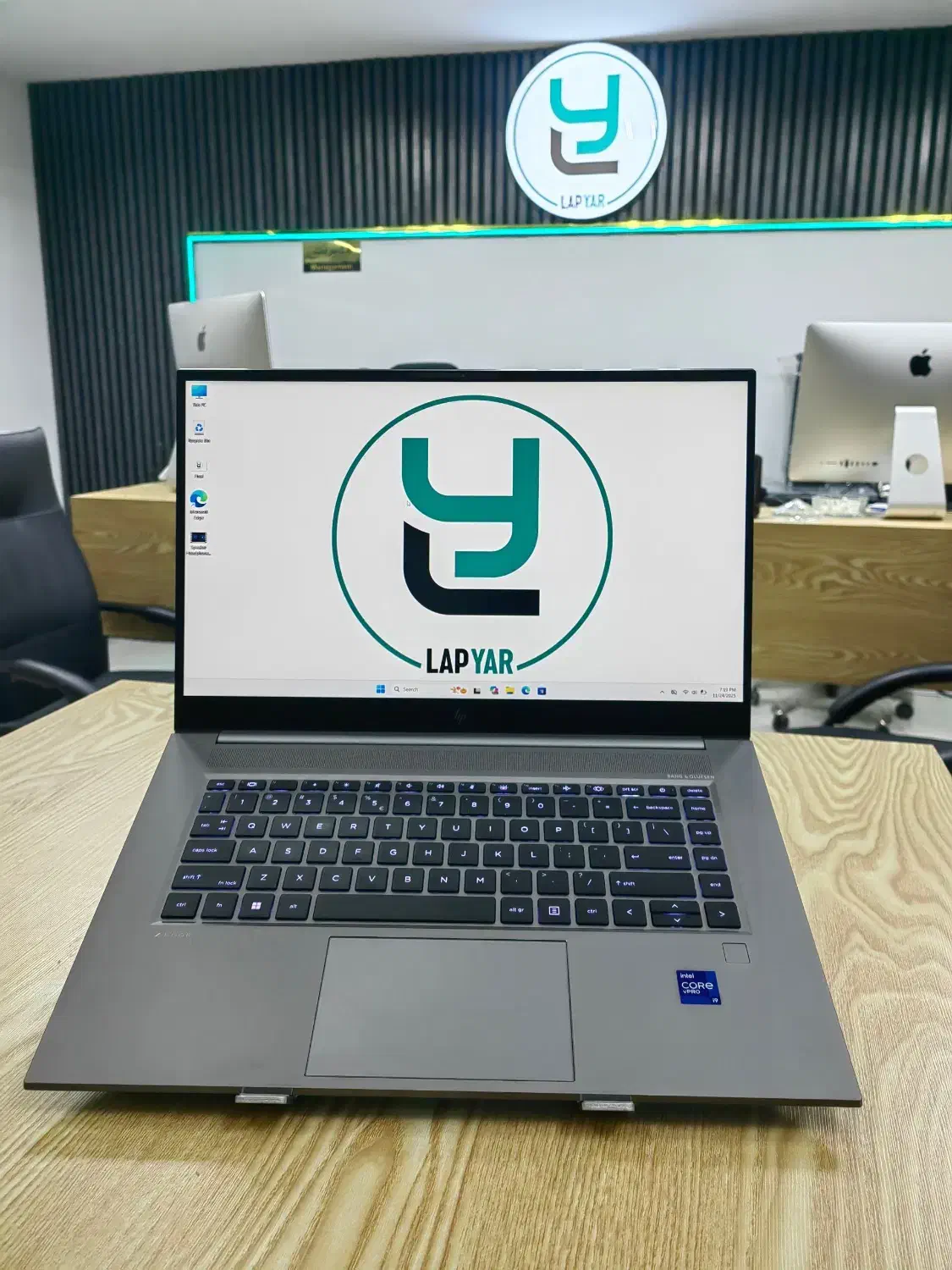 لپ تاپ HP Zbook Studio RTX 3080 16GBرم32 یک تراSSD|رایانه همراه|تهران, فلسطین (میدان انقلاب)|دیوار