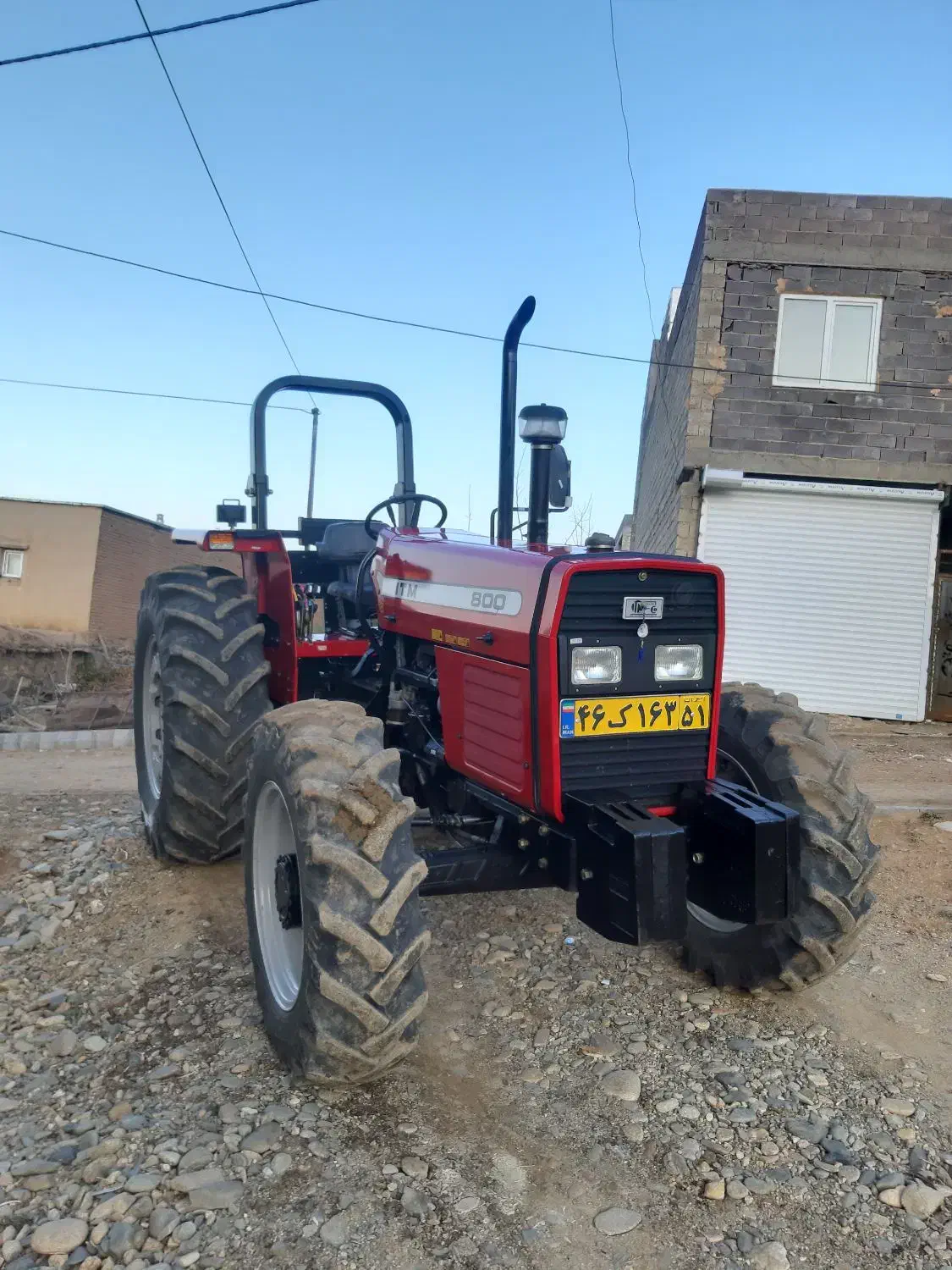 تراکتور ۸۰۰|خودرو سنگین|سقز, |دیوار