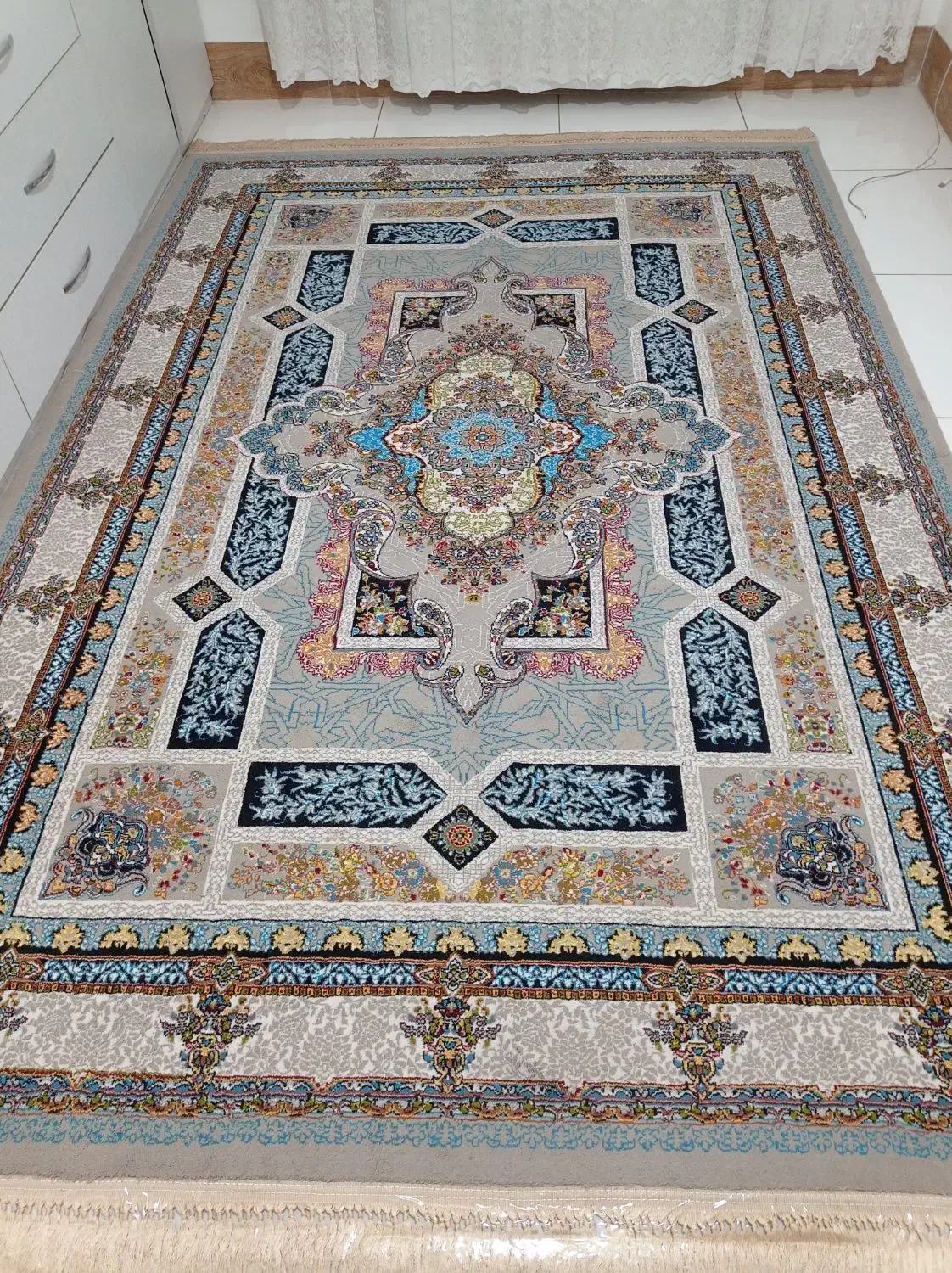 سه تخته فرشی 6 متری 700 شانه|فرش|بانه, |دیوار