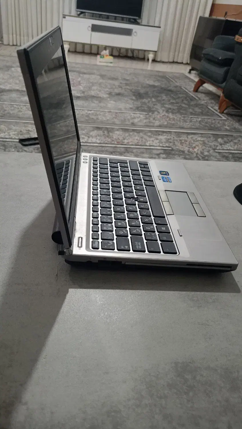 لپ تاب|رایانه همراه|کاشمر, |دیوار