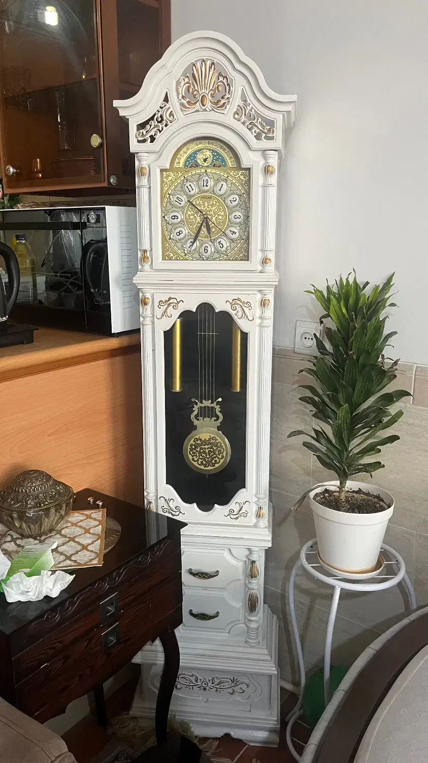 ساعت ایستاده سفید طلایی|ساعت دیواری و تزئینی|کرمان, |دیوار