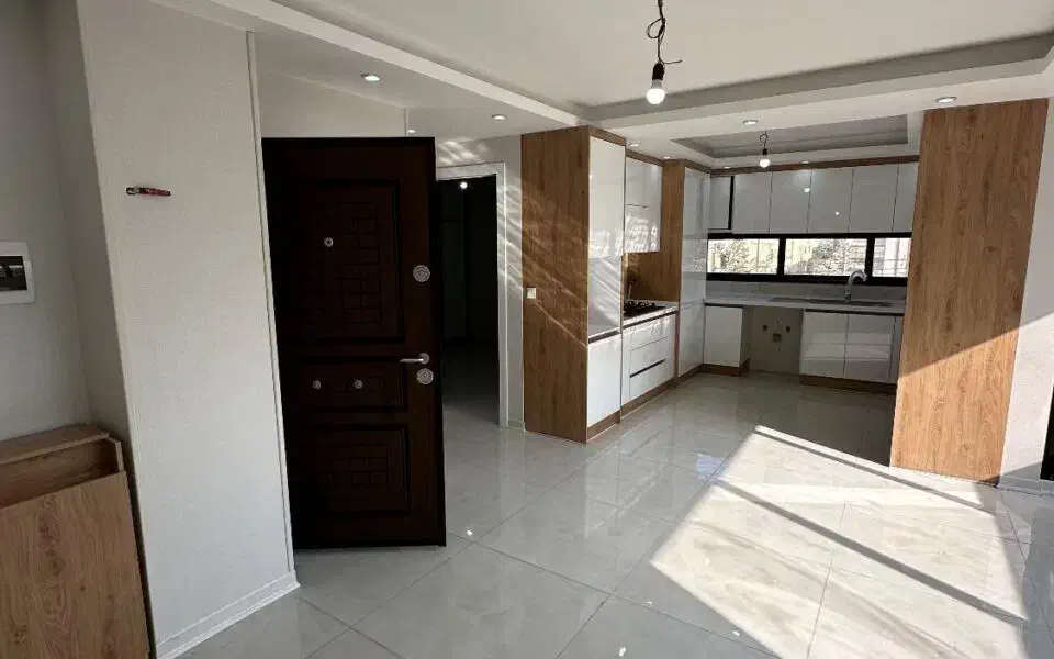 فروش آپارتمان ۸۵ متری نوساز در شاهین‌شهر علامه|فروش آپارتمان|شاهین‌شهر, طالقانی|دیوار